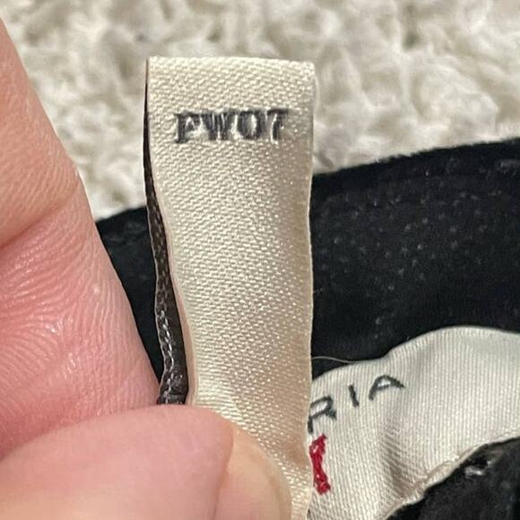 BCBG MaxAzria Runway Womens XS Velvet Tie Waist Blouse Black Sleeveless - Picture 10 of 10